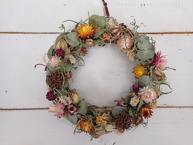 ヘリクリサムのリース（ドライフラワー／21㎝） | フラワーワーク Toki