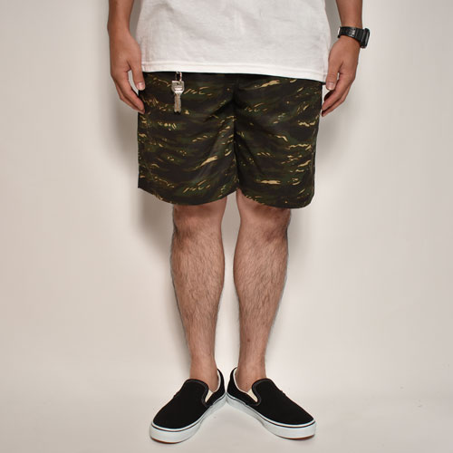 XPOSE タイガーカモカーゴショートパンツ XPOSE タイガーカモカーゴ