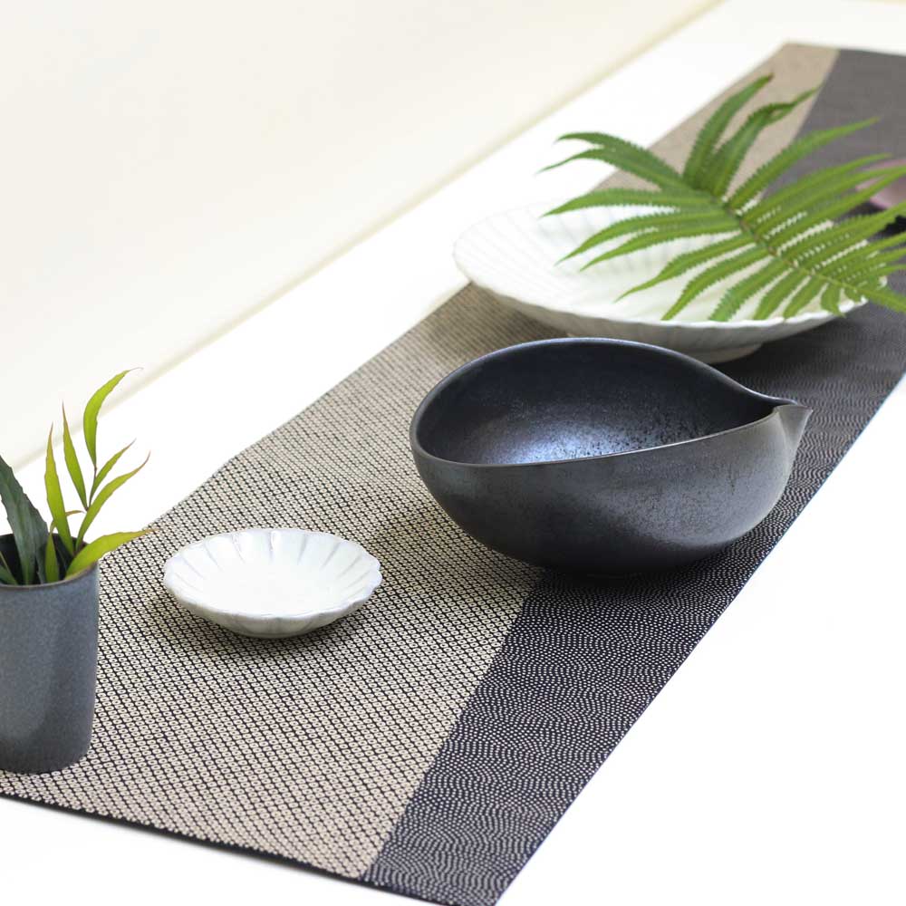 百道発信 つつむ ランナークロス 130×26cm 福岡県の布製品 テーブル