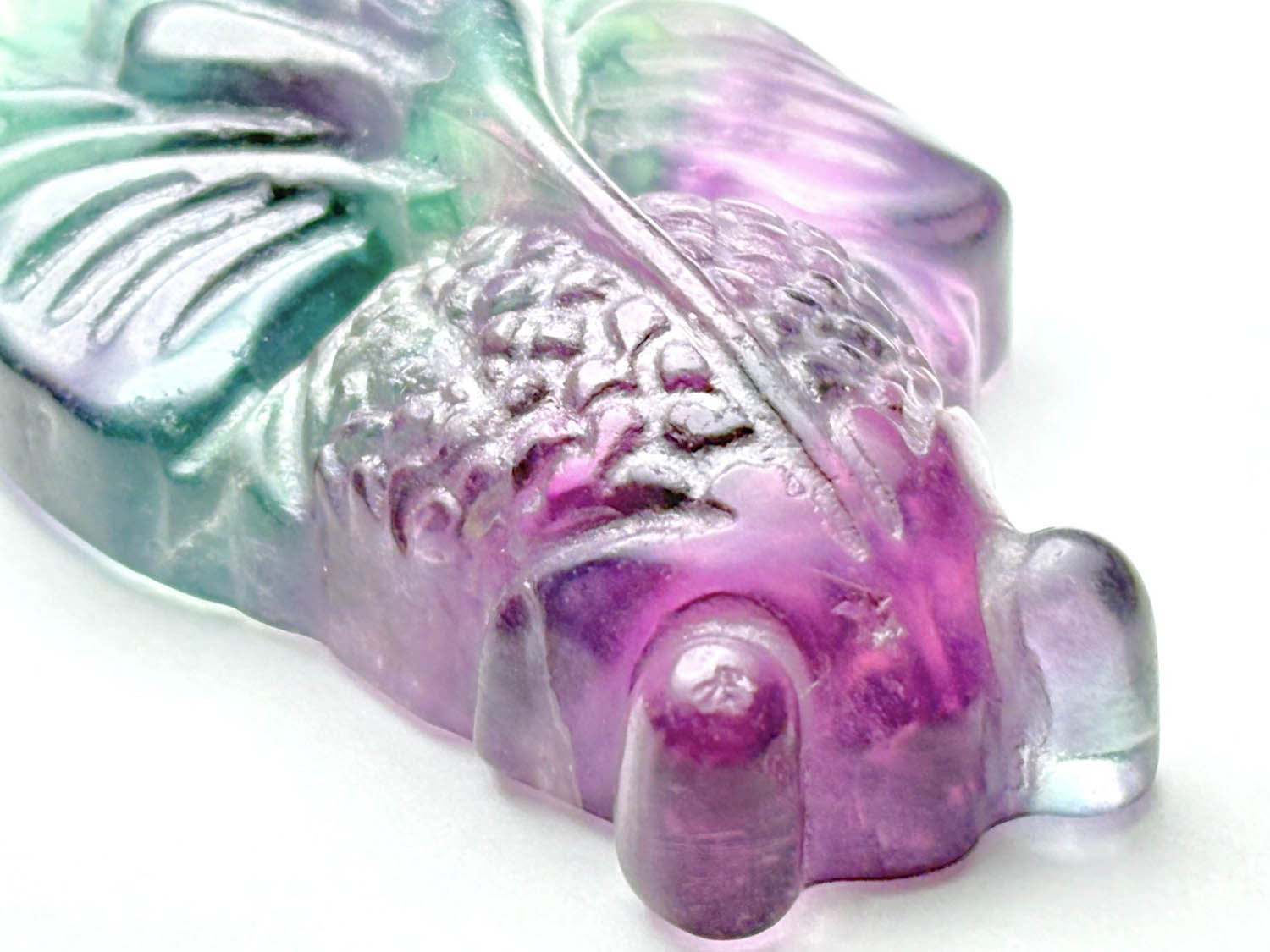 フローライト 金魚 彫刻