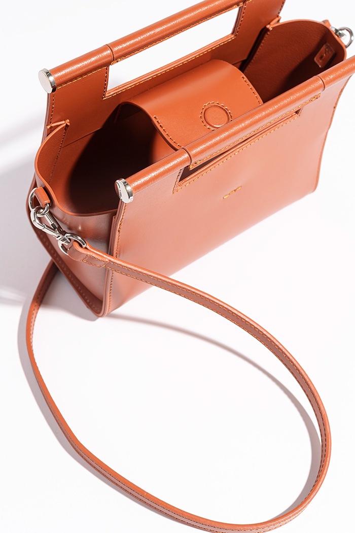 YH-767 CROSSBODY BAG_TERACOTTA | NEW IN | YAHKI（ヤーキ）公式