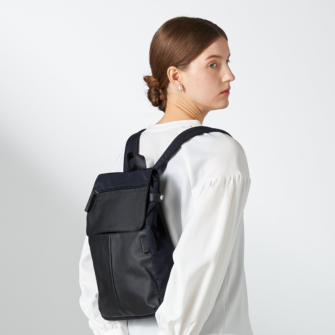 ナイロン×牛革コンビシリーズ リュックサック Sサイズ｜Y'SACCS公式通販