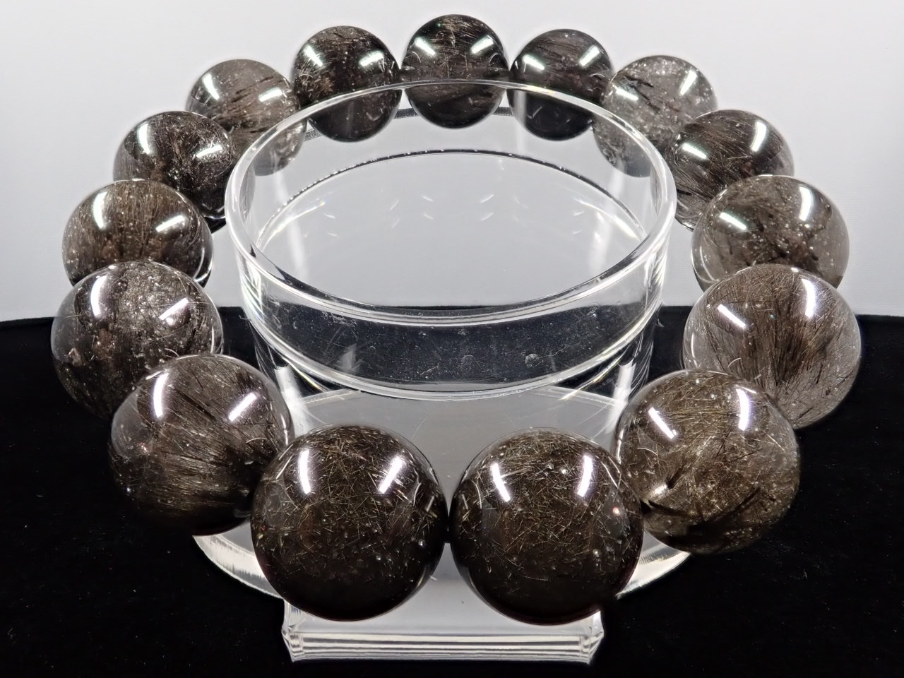 ブラックルチル（二酸化チタン） ブレスレット 15.4㎜ 4A | 天然石