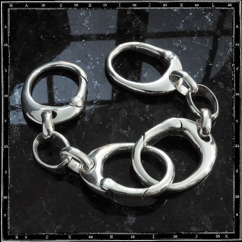 HANDCUFF BRACELET - LARGE | クレイジーピッグ公式オンラインストア