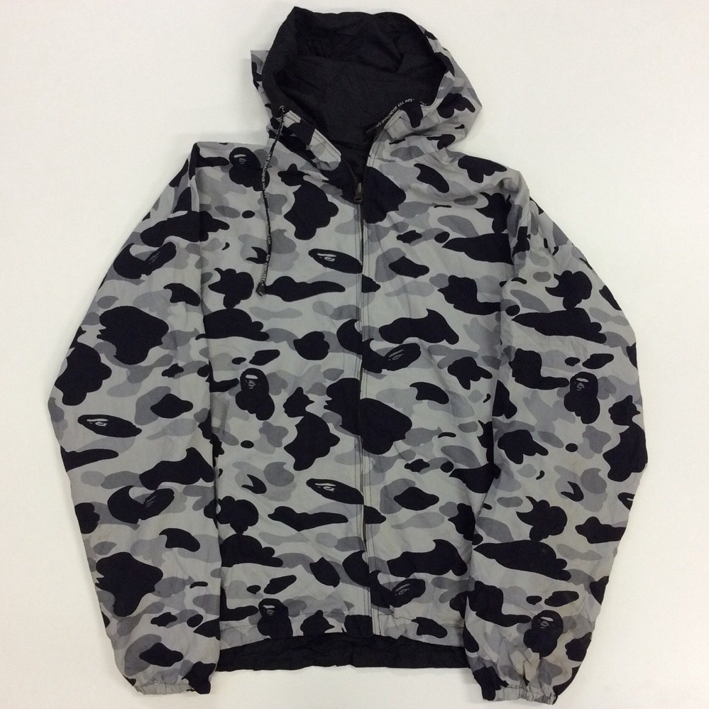 A BATHING APE 迷彩柄ナイロンジャケット リバーシブル A BATHING APE