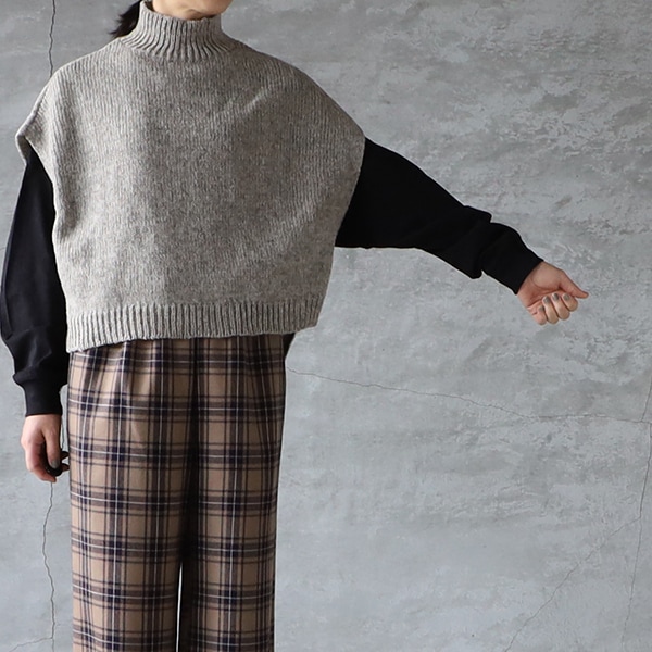 utilite ユティリテ ペルー ハイランド ウール モックネックベスト