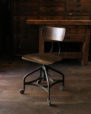 Toledo Stool ｜トレドスツール