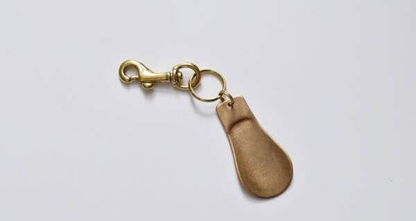 BRASS SHOE HORN KEY-HOLDER / PICUS｜CATAWARA（カタワラ）