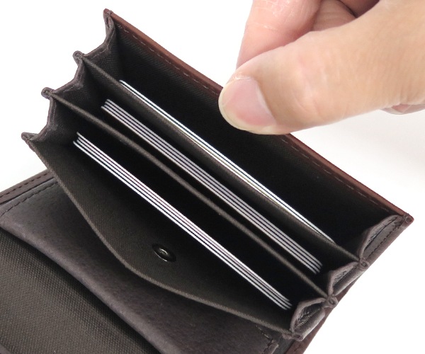 エムピウ m+ ミッレフォッリエ 2P25 ミニ財布 （カラー：タバコ×チョコ