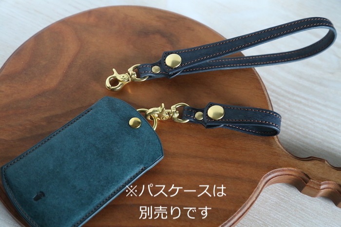 サイズの選べるレザーストラップ ダークブラウン | Key holder