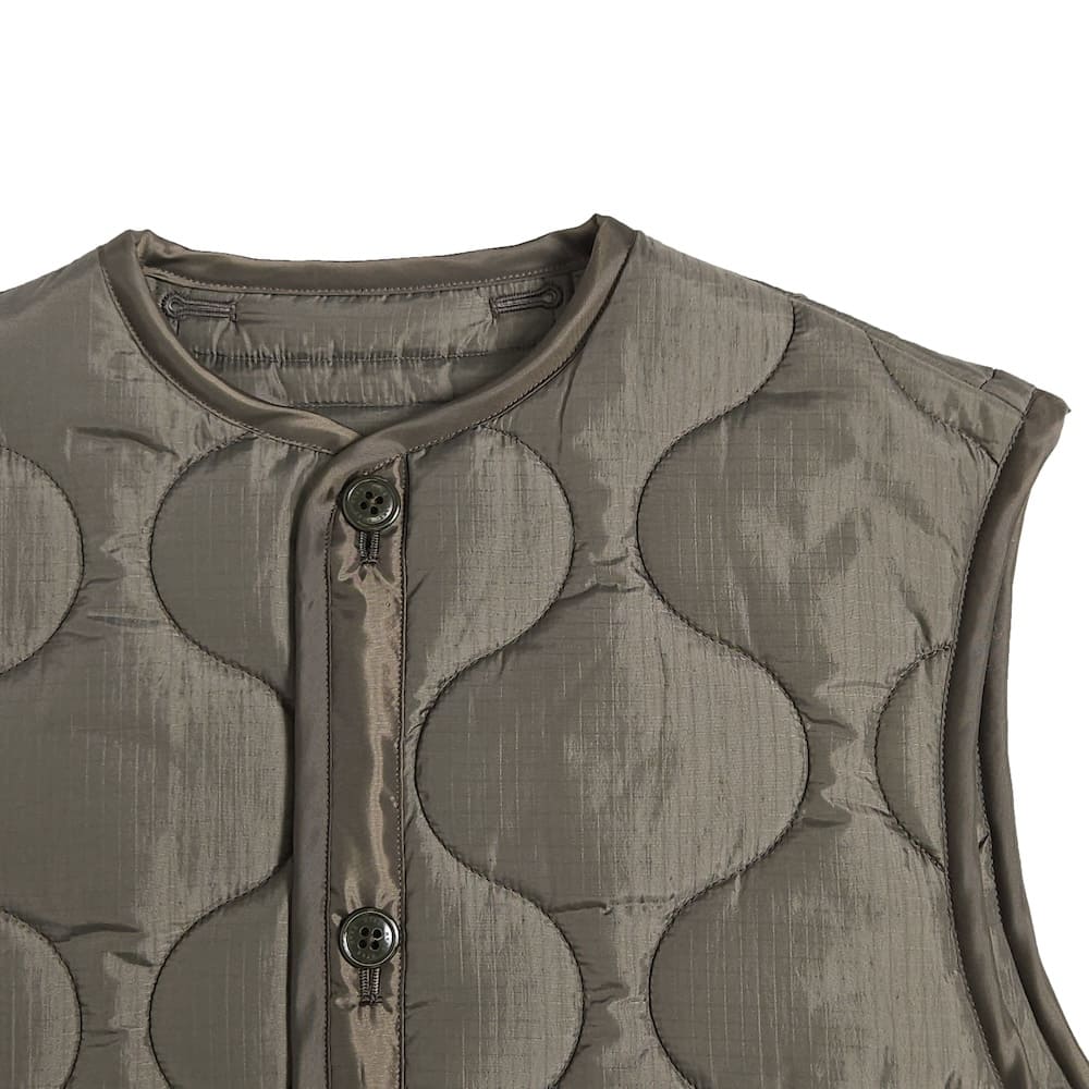 SALE】HYKE(ハイク) QUILTED CROPPED VEST - COLDBECK ONLINE（コール