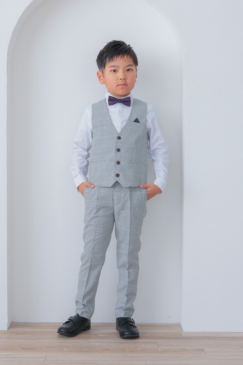 Boys グレーチェックベストスーツ 120cm(シャツ/ベスト/パンツ/蝶
