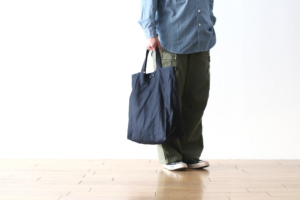 ● ENGINEERED GARMENTS トート バッグ ネイビー 中古・古着通販】Engineered Garments (エンジニアドガーメンツ) 2WAY