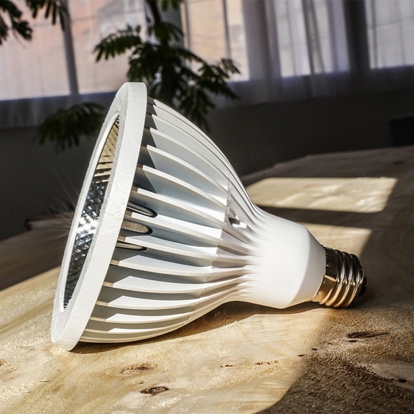 NEO TSUKUYOMI LED 20W（植物育成ライト） ホワイト/ブラック【BARREL