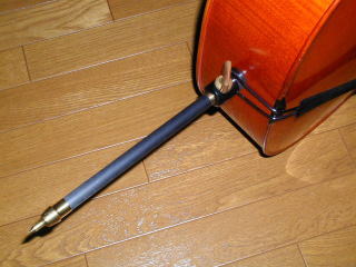 ベンダー チェロ用エンドピンソケット&カーボンエンドピン10mm fit=scale-down,w=1200