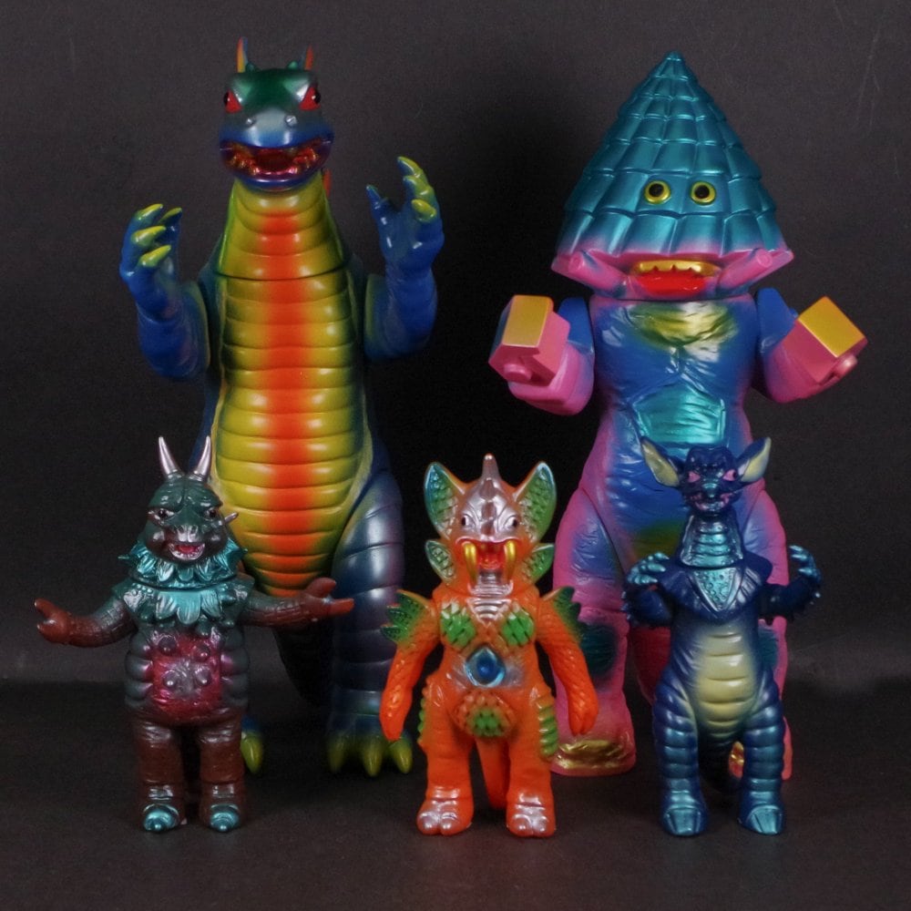 ソフビ/ブルマァク BULLMARK/流星人間ゾーン/ザンドラ/ピンク｜墓場の