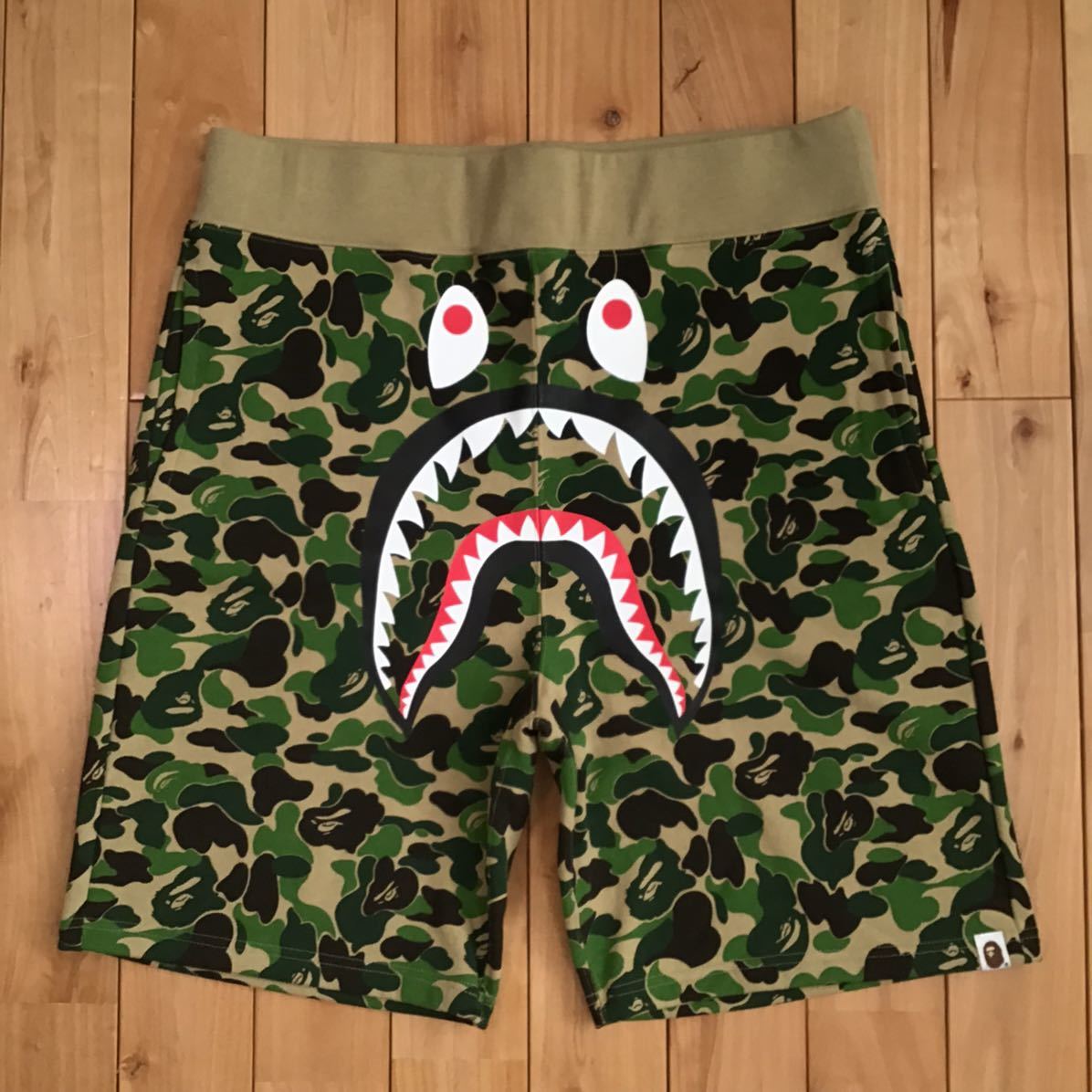 ☆新品☆ 2XL ABC camo シャーク ハーフパンツ a bathing ape BAPE