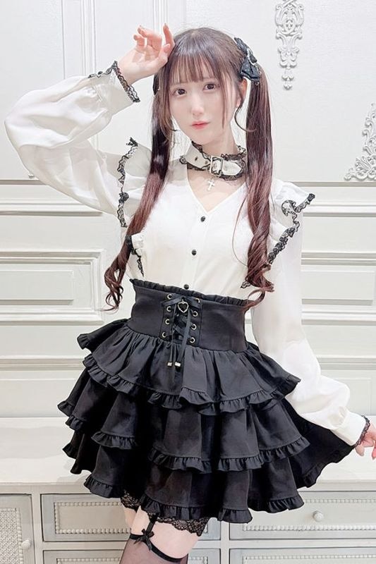 スカパン|地雷系・量産型のファッション通販サイトMARS（マーズ