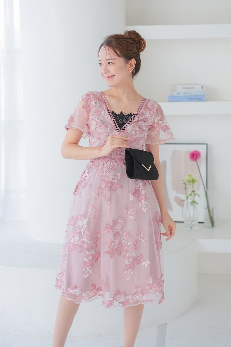 Vネックチュールフラワードレス C30026PK ｜パーティードレス・結婚式