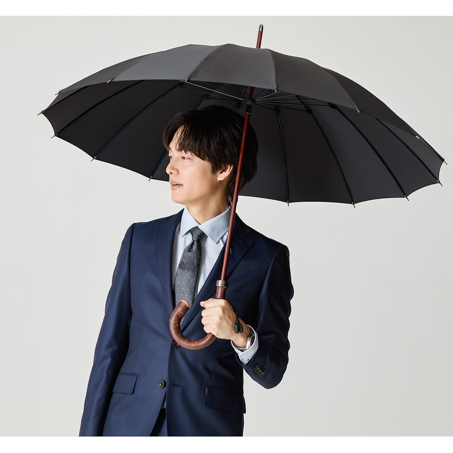 トンボ洋傘 前原光榮商店 チェス カーボン16本骨 ブラック メンズ雨傘