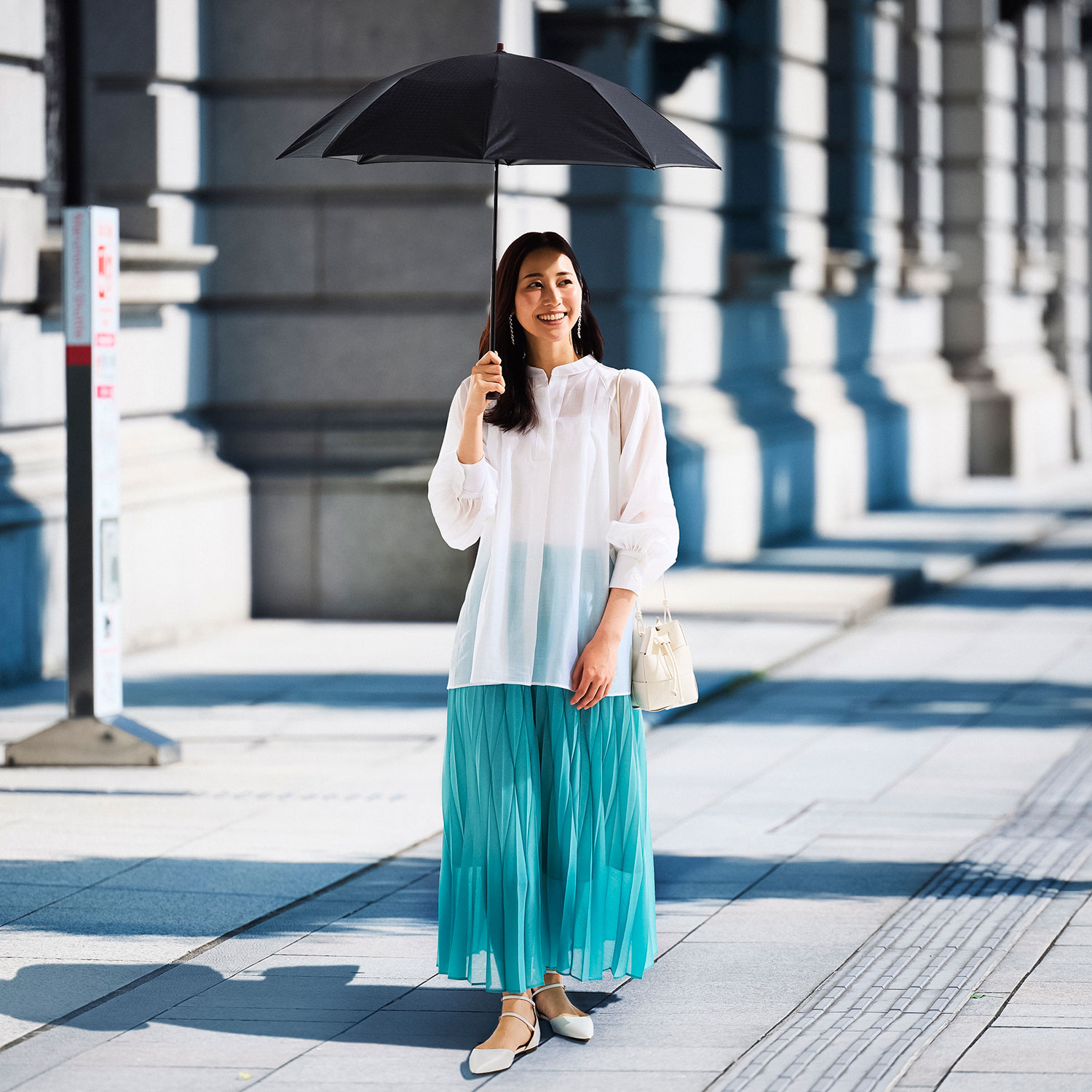 レディース晴雨兼用傘】一級遮光キューブ-折りたたみ-ブラック｜トンボ