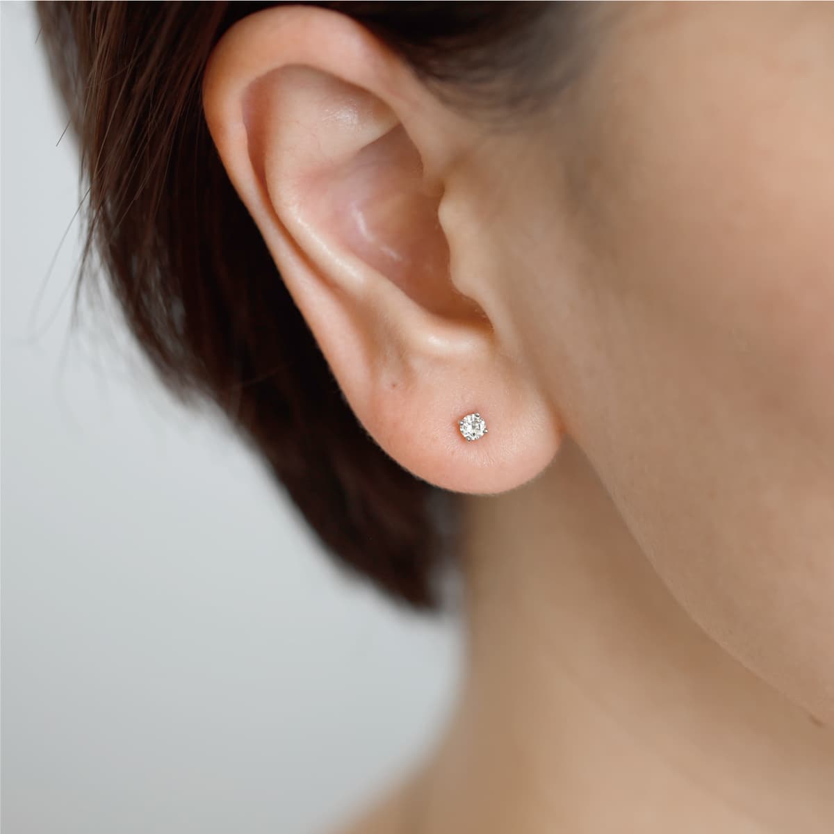 4本爪 ダイヤモンド ピアス 0.08ct /b0050 ジュエリー専門店 malvaceae