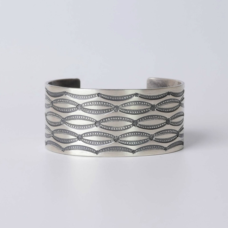 Gary Reeves ゲーリーリーブスのインディアンジュエリー｜マライカ公式通販