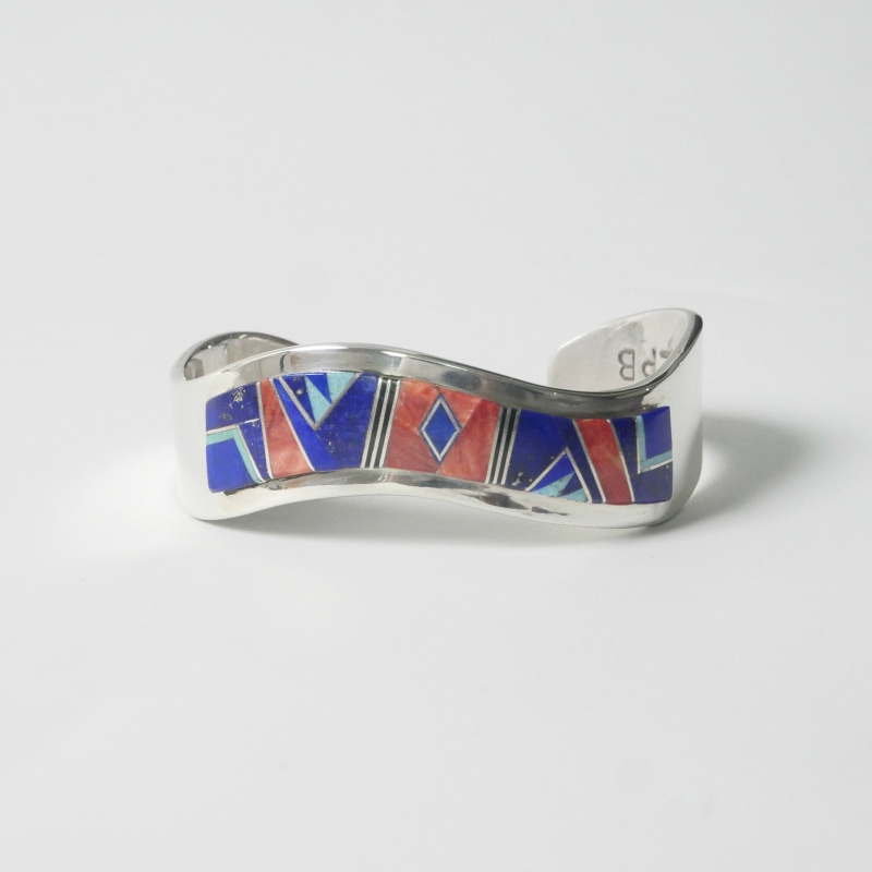 134mm エドワード＆パトリシアビセンティ インレイ バングル｜マライカ