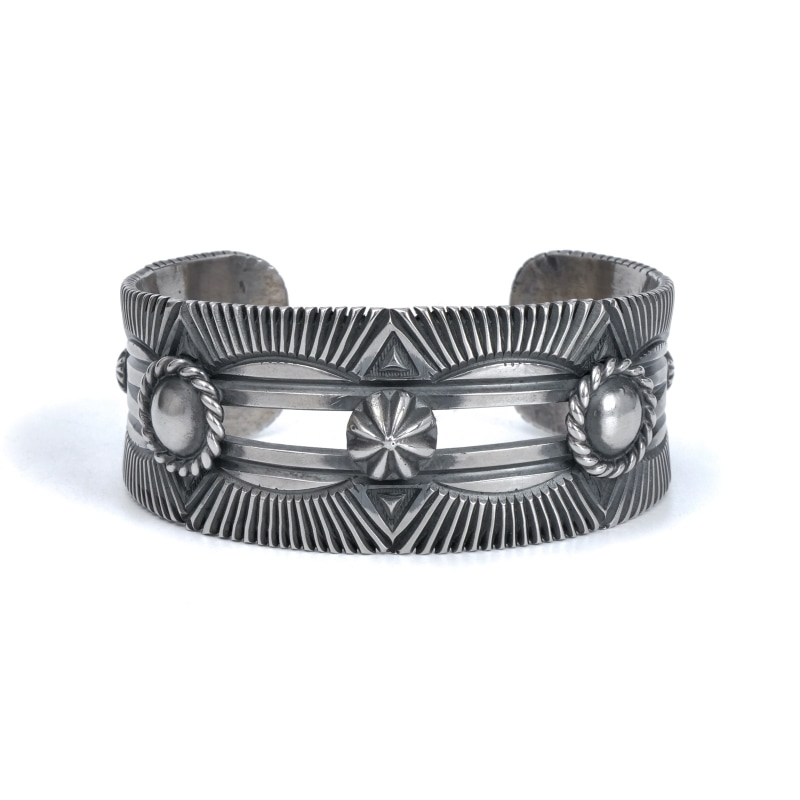 148mm デルバートゴードン サンバースト×コンチョ バングル｜マライカ