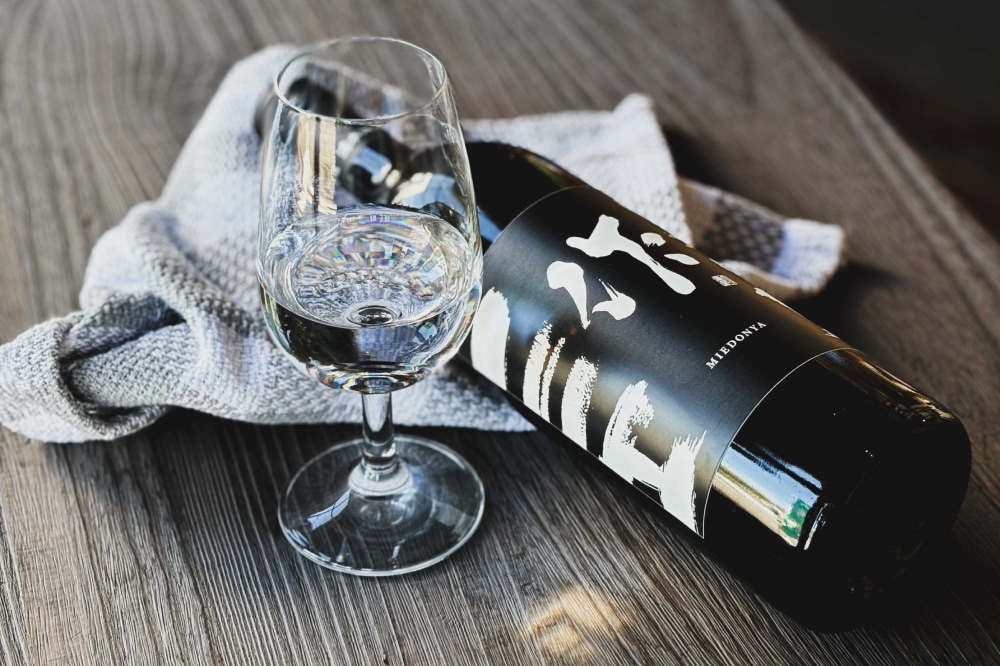 作 MIEDONYA 純米吟醸 ｜ 750ml 日本酒 ｜ 清水清三郎商店 | 作 ざく