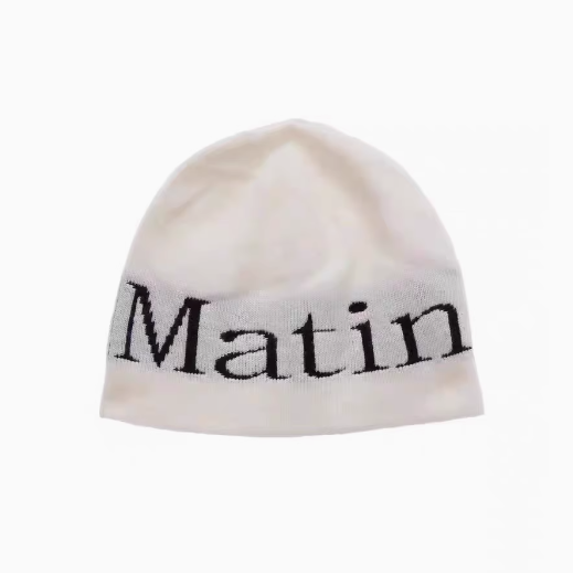 MATIN KIM ニットキャップ ビーニー LOGO JACQUARD SHORT BEANIE