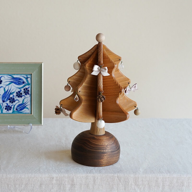 オルゴールツリー・プチ（グリーン）｜[飛騨の家具]オークヴィレッジ