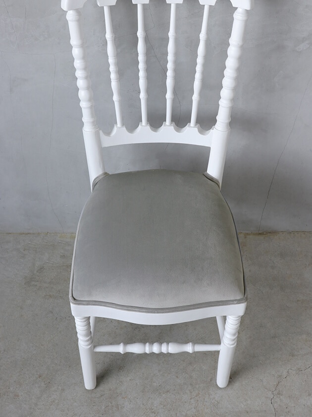 SophieダイニングチェアNapoleonホワイト&ライトグレー おしゃれな家具