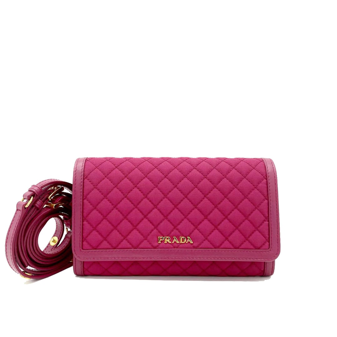 PRADA プラダ ショルダーウォレット 長財布 キルティング ナイロン