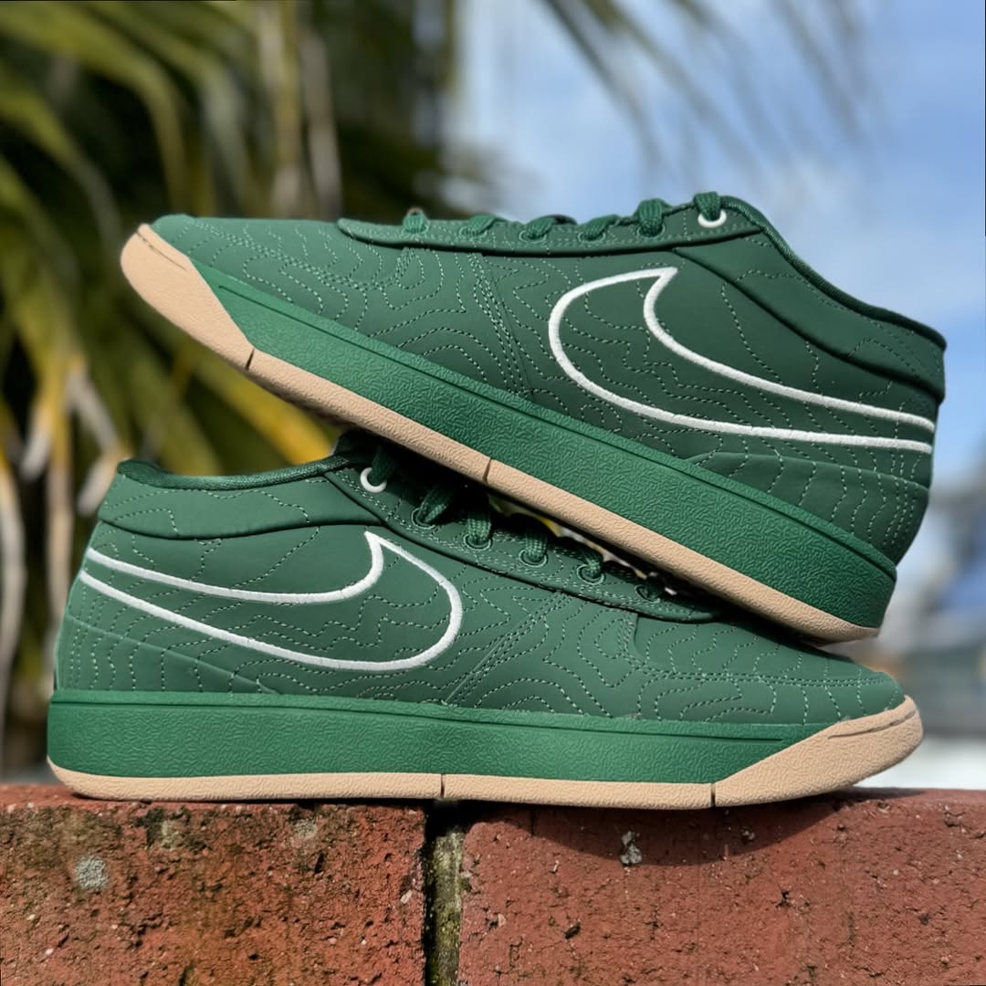 NIKE BOOK 1 EP 'FLAG STAFF' ナイキ ブック 1 フラッグスタッフ