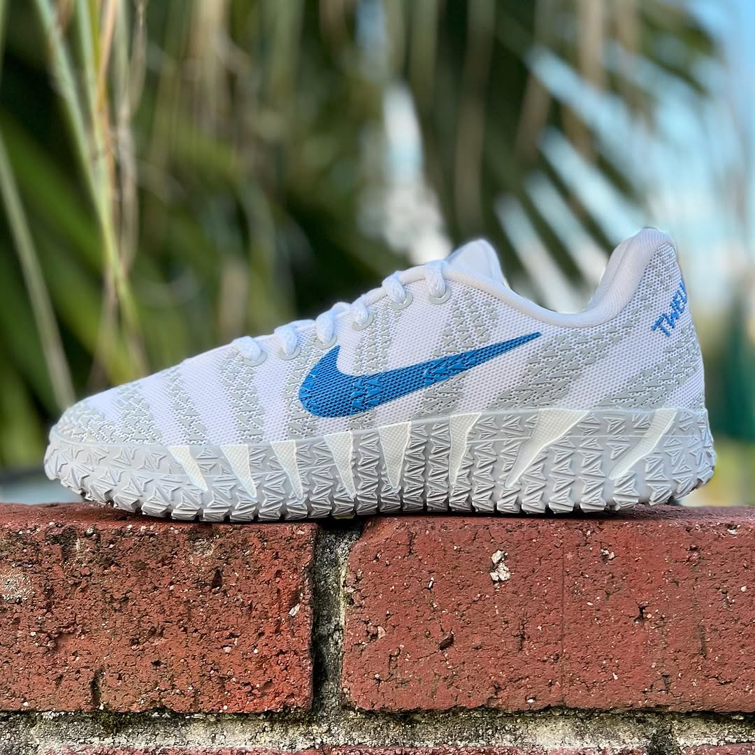 NIKE JA 3 GS 'LIGHT SHOW' ナイキ ジャ 3 ジャ モラント 【BOY'S