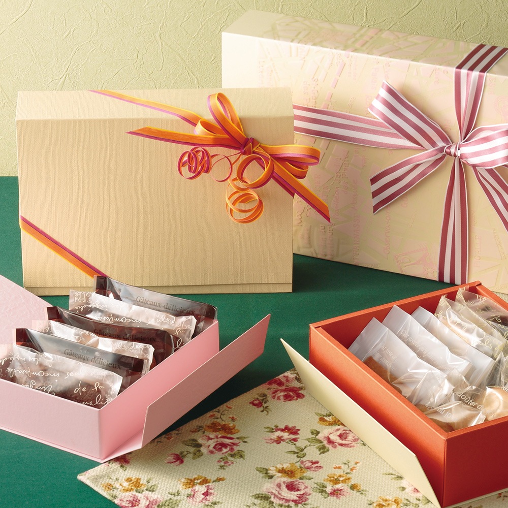 ギフト箱】マジックBOXベージュ 小 （180×240×60）50個【組み立て