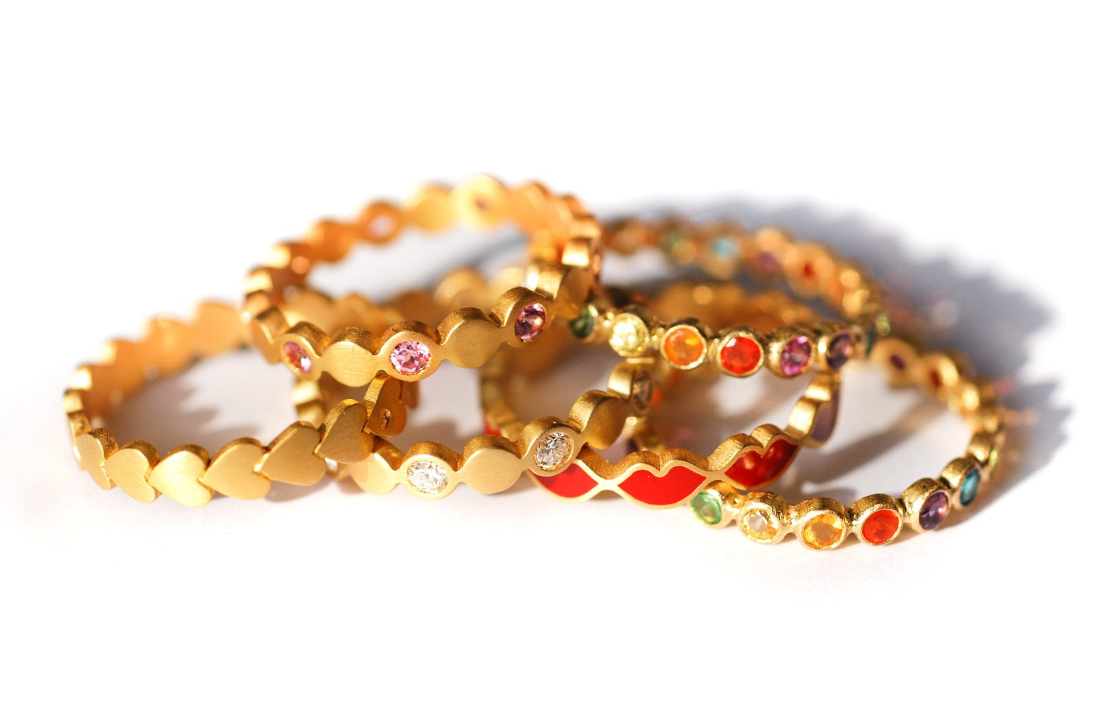 レッド・エナメル 