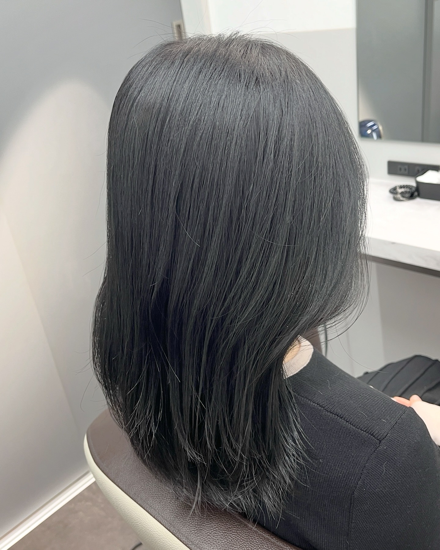 黒染めするのではなく、ブラックアッシュにしよう！ – Masumi Kusumoto