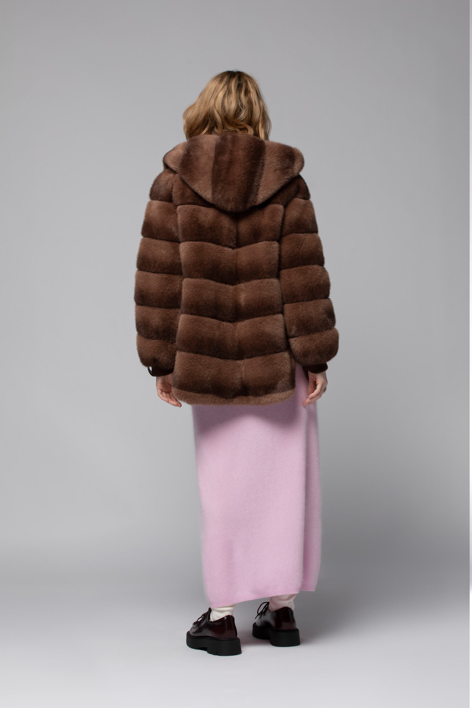 Mimi chocolate faux fur coat | Women's luxury fashion – Maxemoi