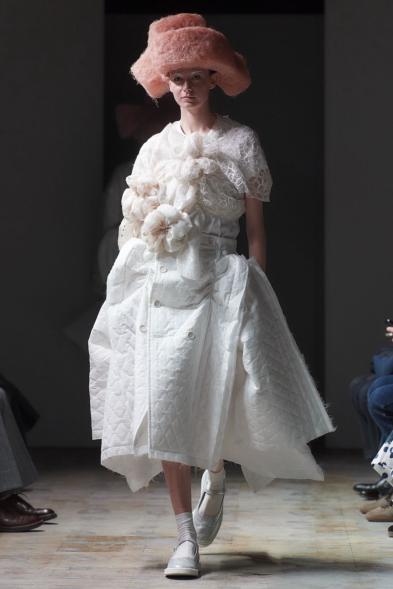 ルック】「タオ」2024-25年秋冬コレクション - WWDJAPAN