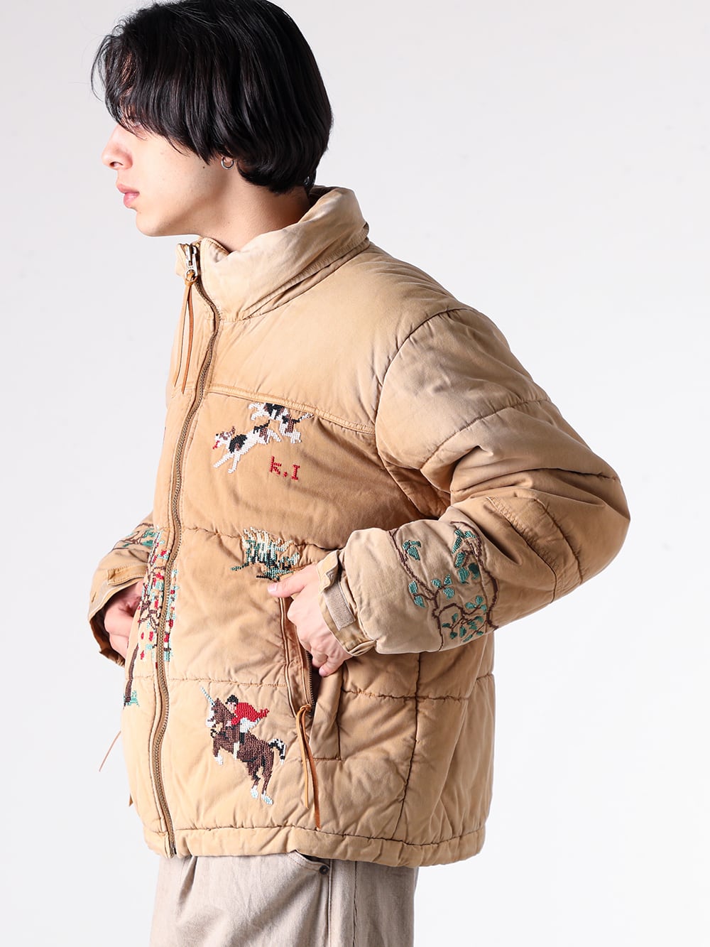 KHOKI 25-26AW 刺繍ダウンジャケット ストリートスタイリング -FASCINATE