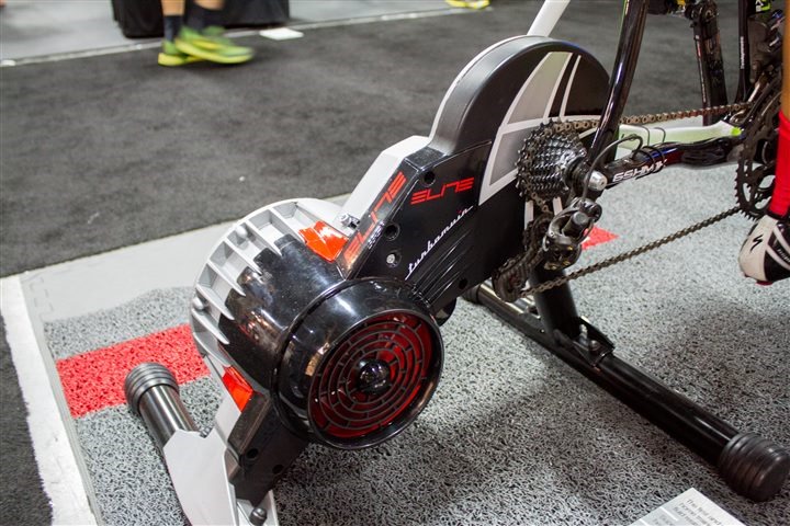 A look at the new (and crazy silent) Elite Turbo Muin trainer with