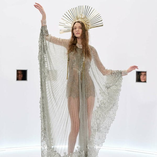 パリ・オートクチュールの水曜日：ヴァレンティノ、エリー・サーブ