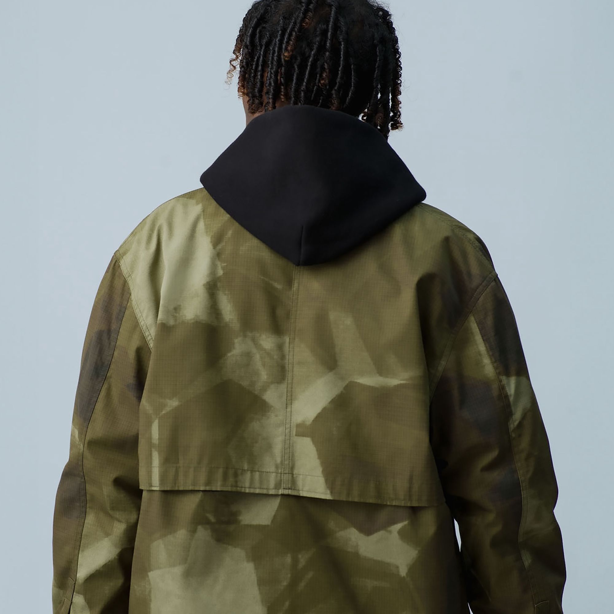 RHCロンハーマンによるアークエアーのエクスクルーシブアイテムが