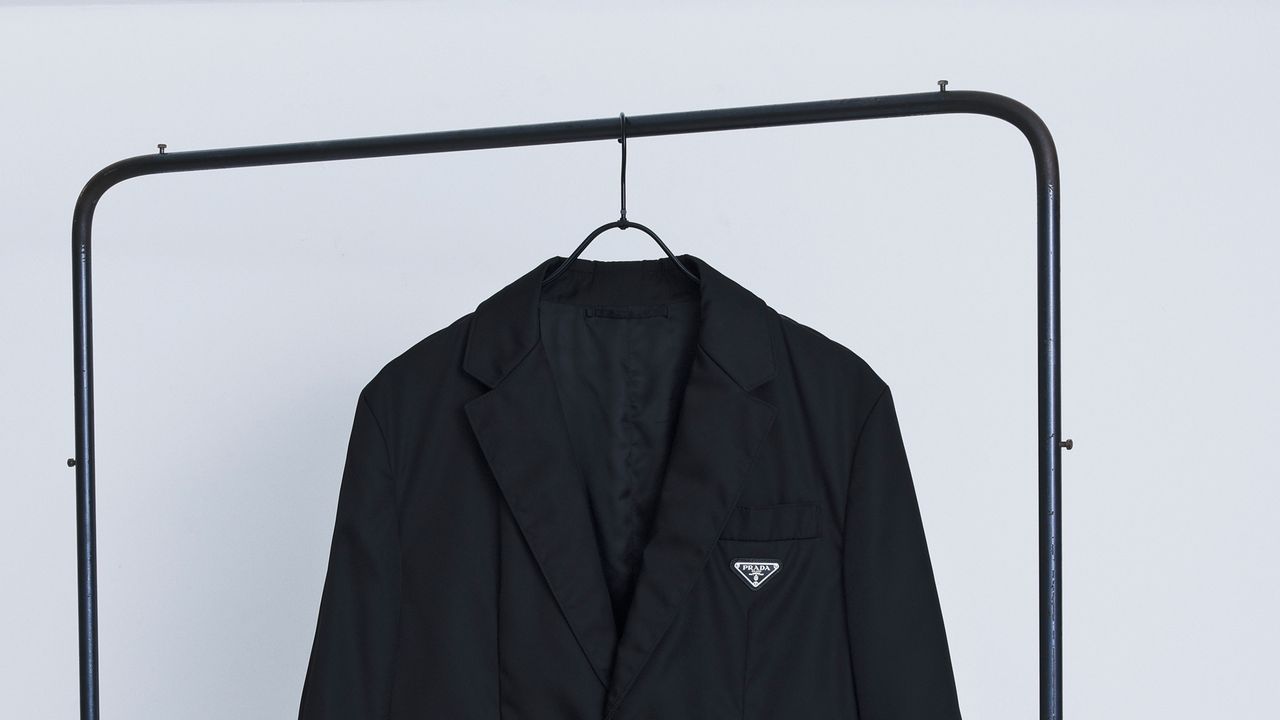 prada-jacket-24-ss-4.jpg