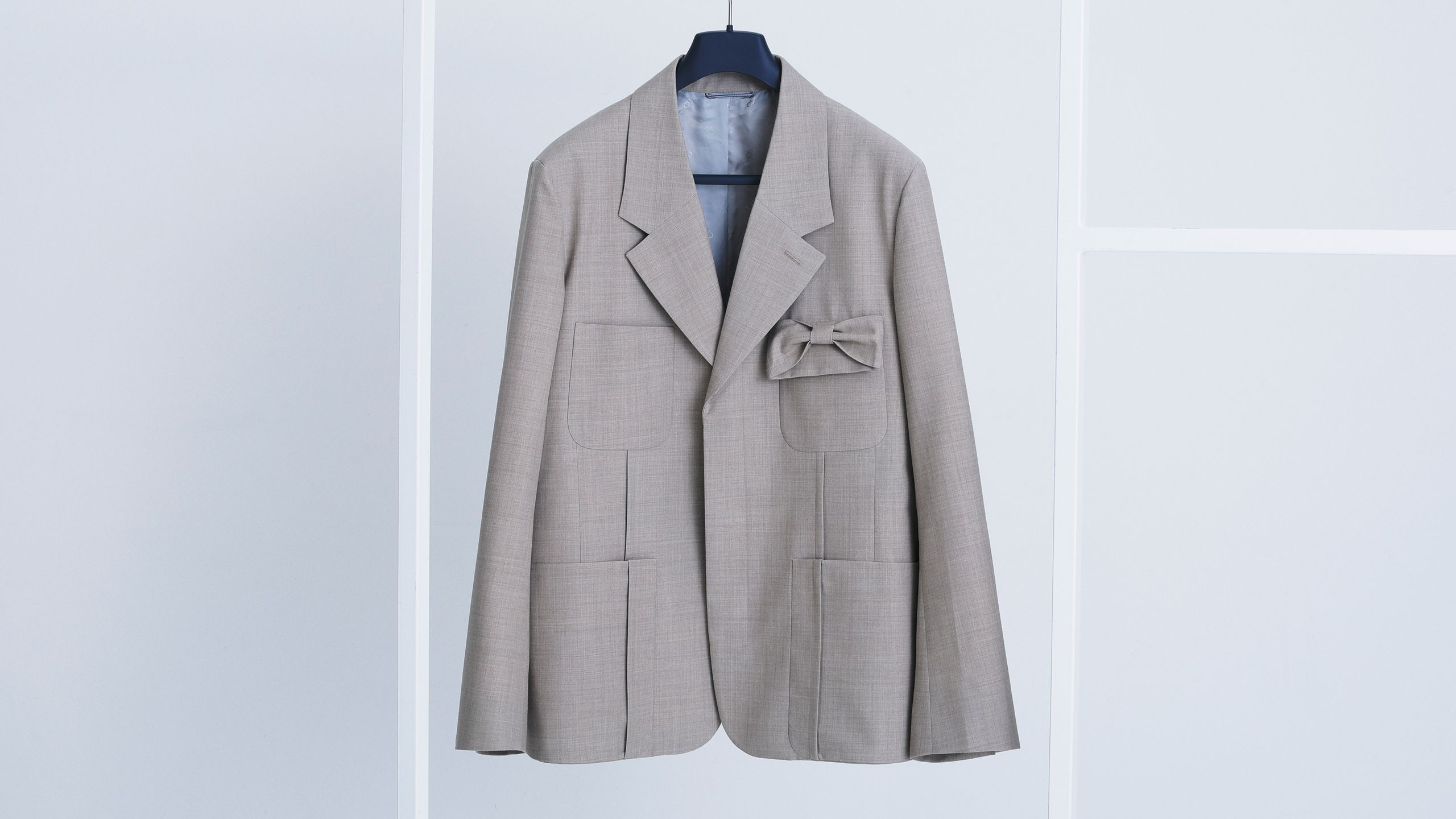 チャーミングなディオールの春ジャケット、どれ選ぶ？ ──2024年