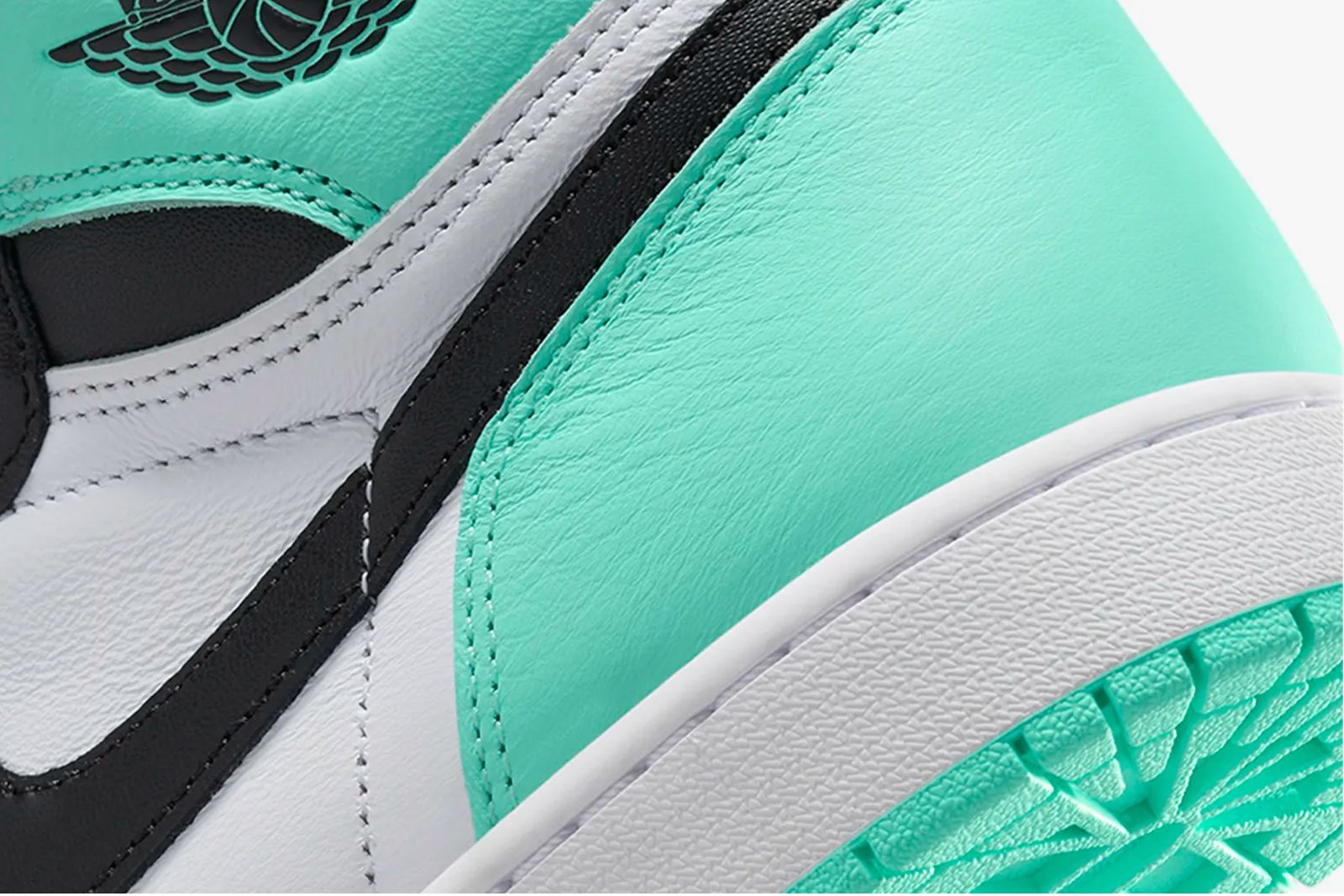 エア ジョーダン 1 HIGH OG」の新色は鮮やかなグリーンのコントラスト