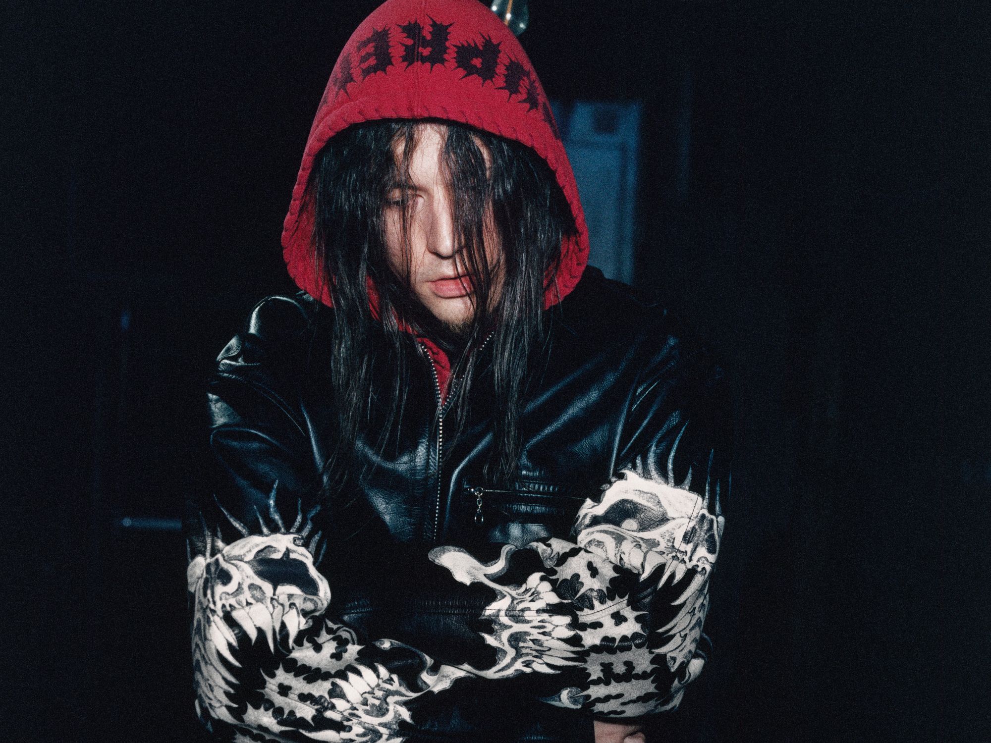 ワイズ x シュプリームのコラボレーションが3年ぶりにふたたび登場