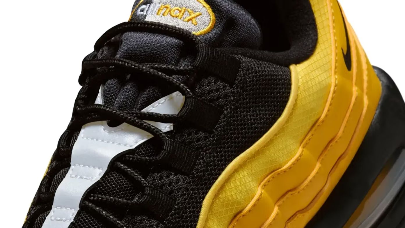 ナイキ、「エア マックス 95」30周年に鮮烈な“Varsity Maize/Black